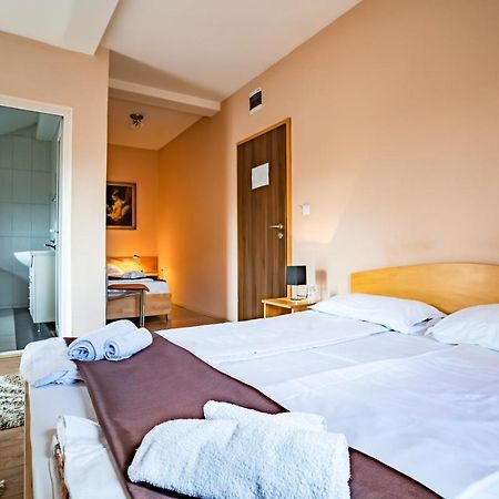 Garni Hotel Mali Predah Knjazevac Dış mekan fotoğraf
