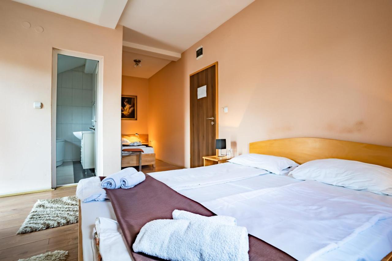 Garni Hotel Mali Predah Knjazevac Dış mekan fotoğraf