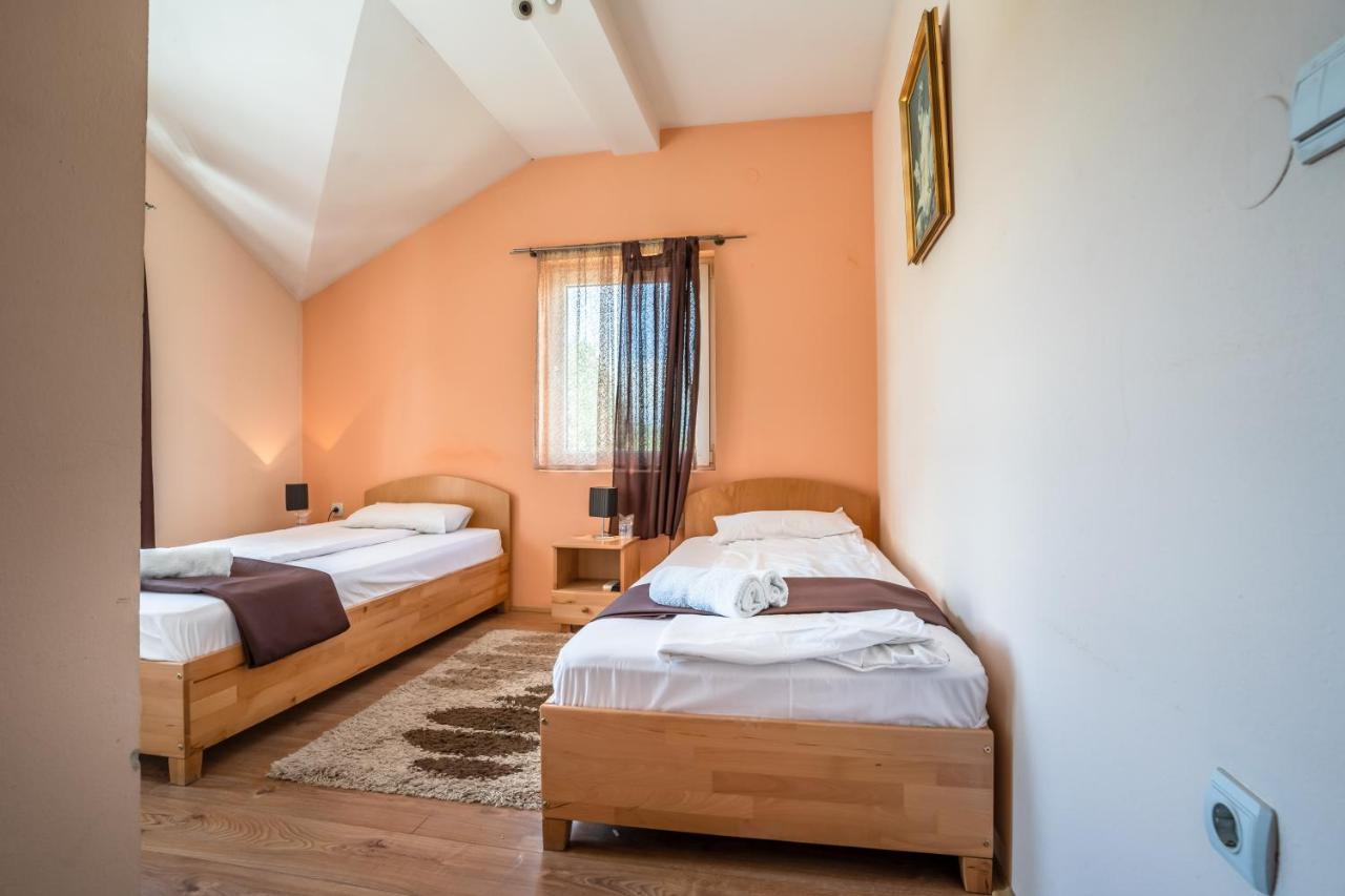 Garni Hotel Mali Predah Knjazevac Dış mekan fotoğraf
